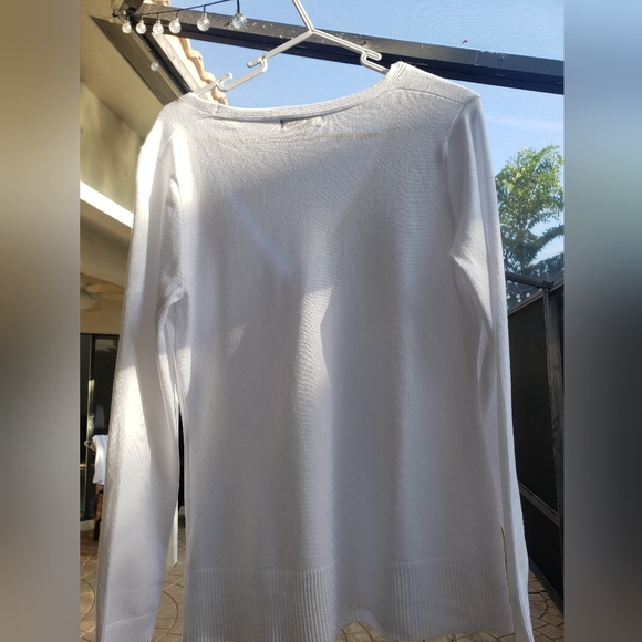 New long line white  Button-down cardigan sweater S - Picture 3 of 3